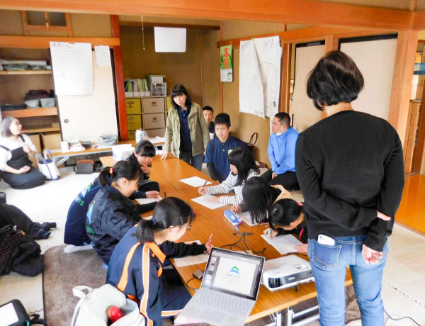 執務室